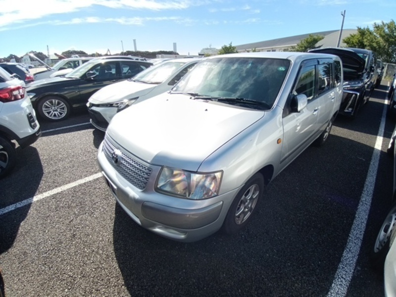 TOYOTA SUCCEED VAN