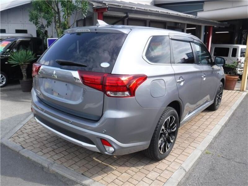 OUTLANDER PHEV