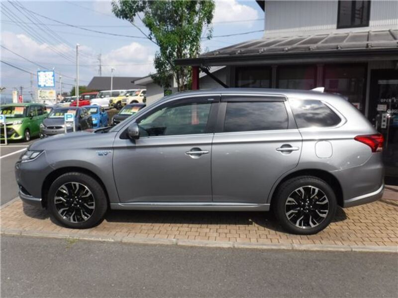 OUTLANDER PHEV