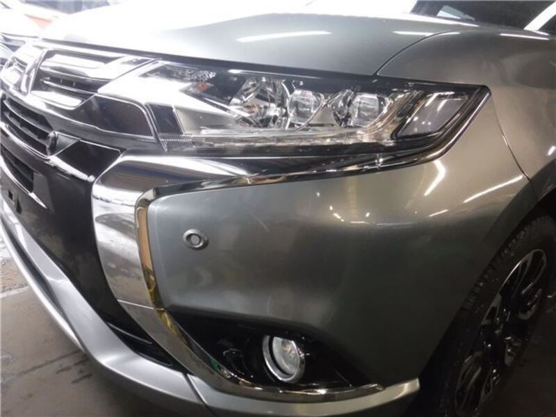 OUTLANDER PHEV