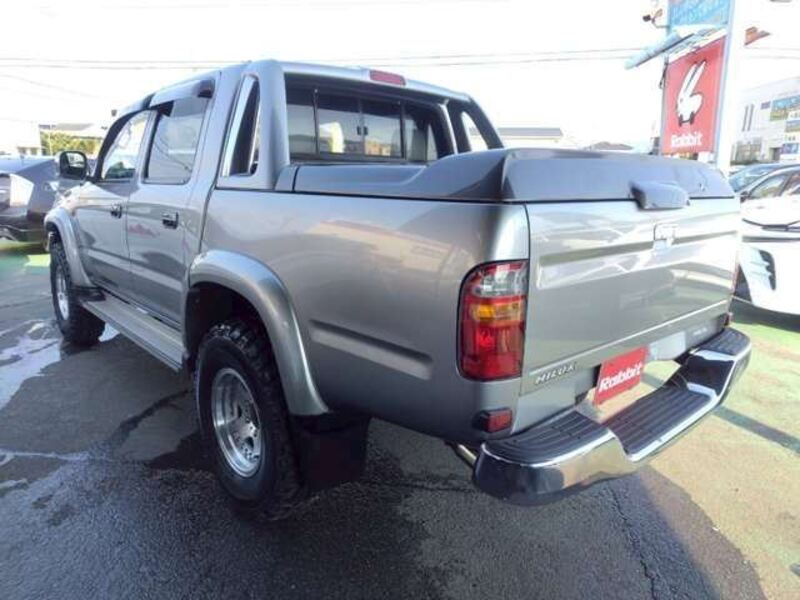 HILUX