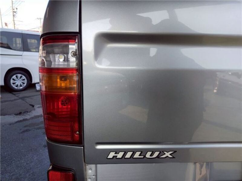 HILUX