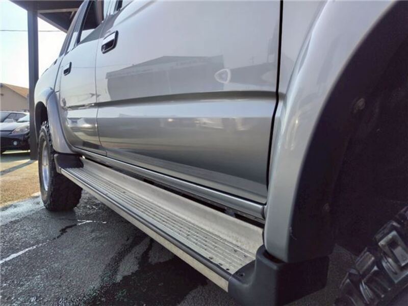 HILUX