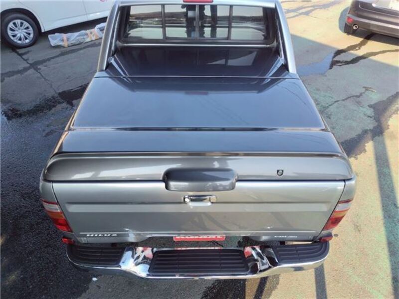 HILUX
