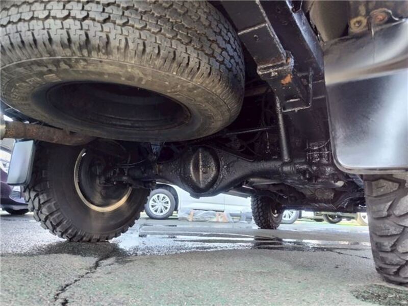 HILUX