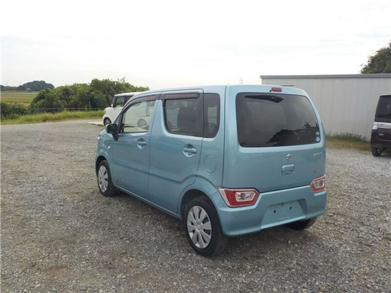 WAGON R