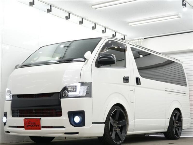 HIACE VAN