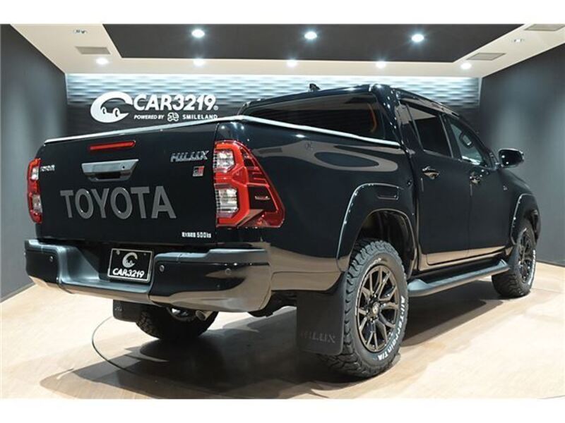 HILUX