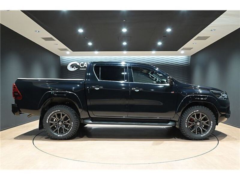 HILUX