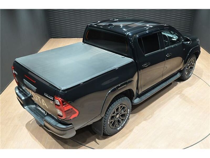 HILUX