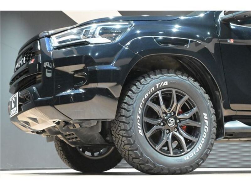HILUX