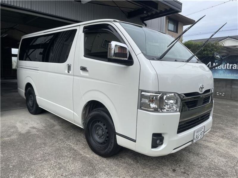 HIACE VAN