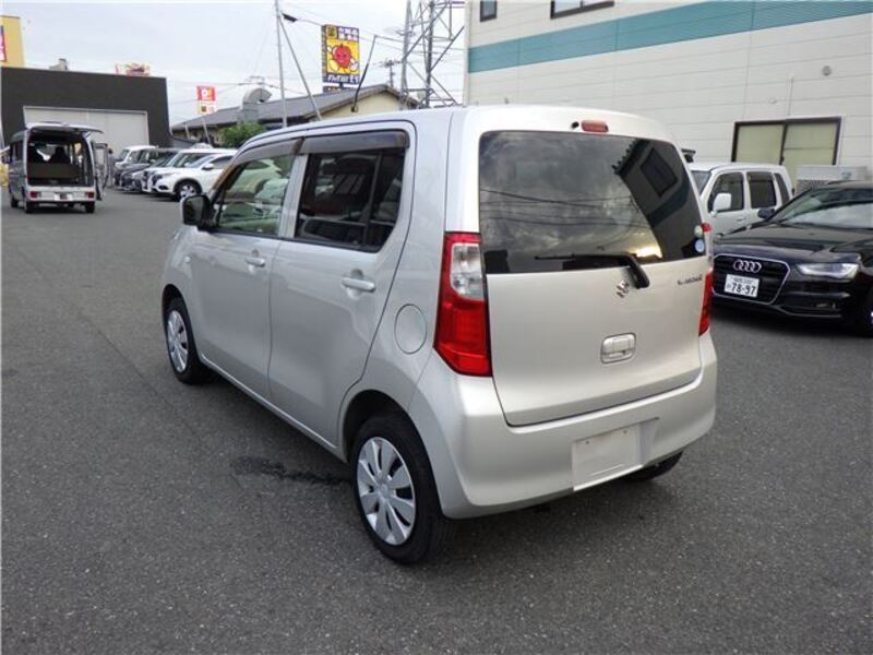 WAGON R