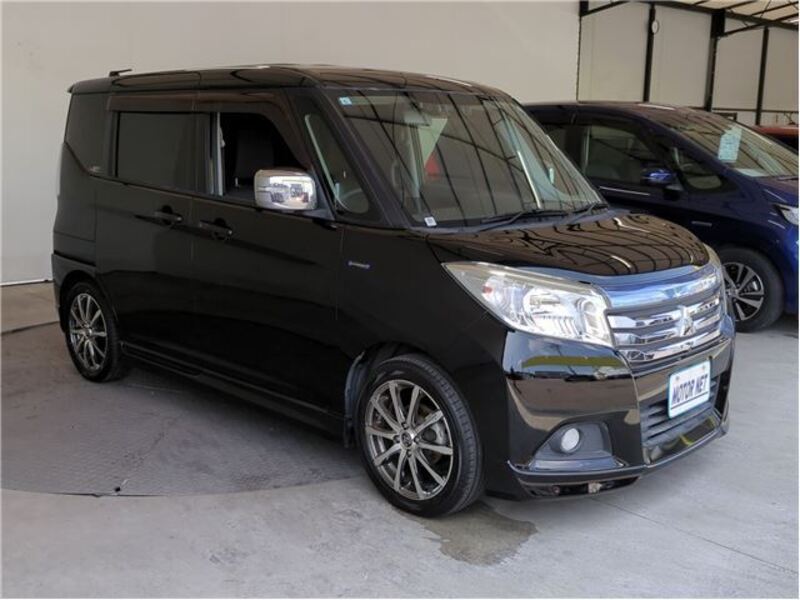 DELICA D2