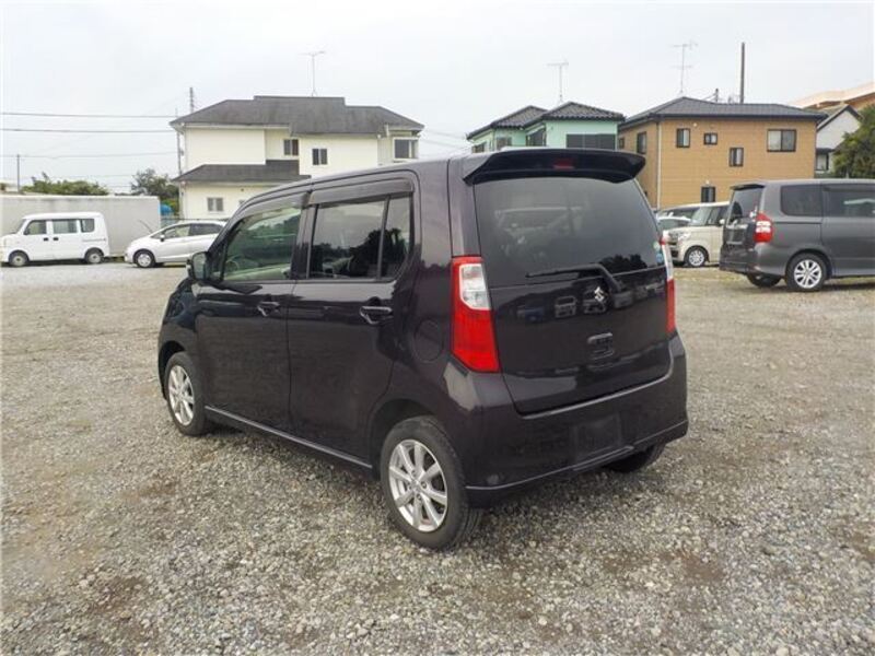 WAGON R