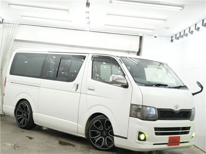 HIACE VAN