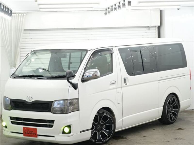 HIACE VAN
