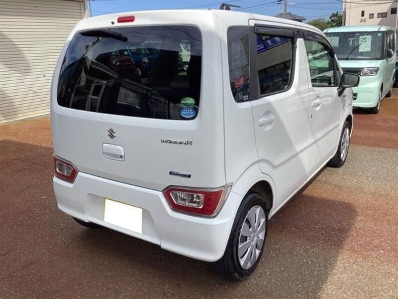 WAGON R