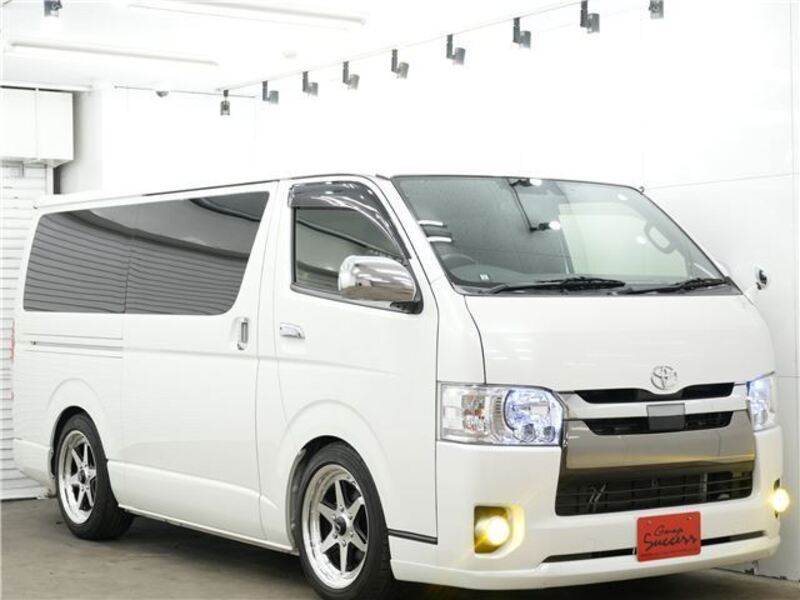 HIACE VAN