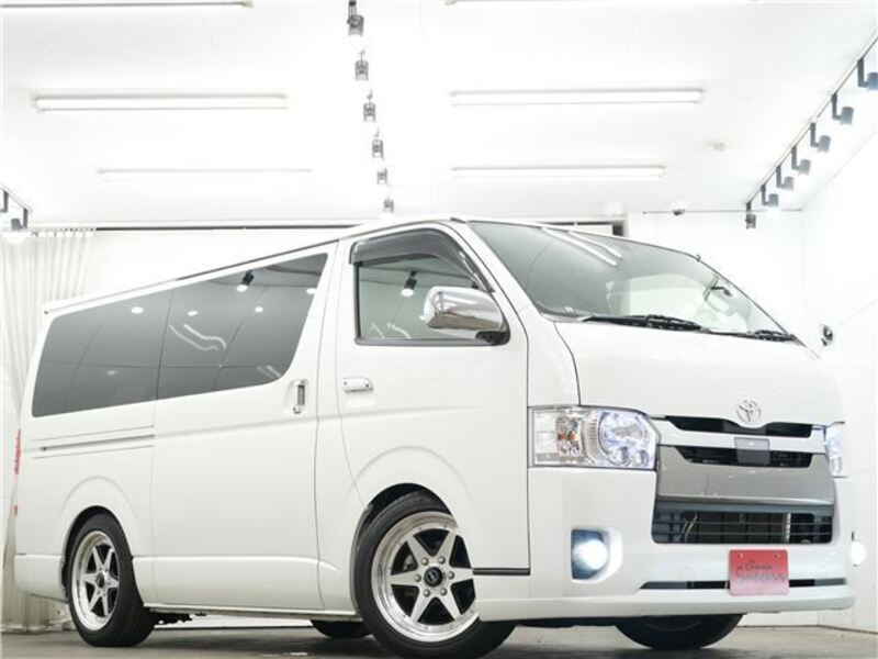 HIACE VAN