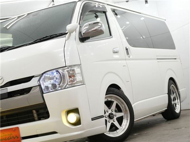 HIACE VAN