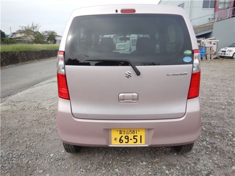 WAGON R