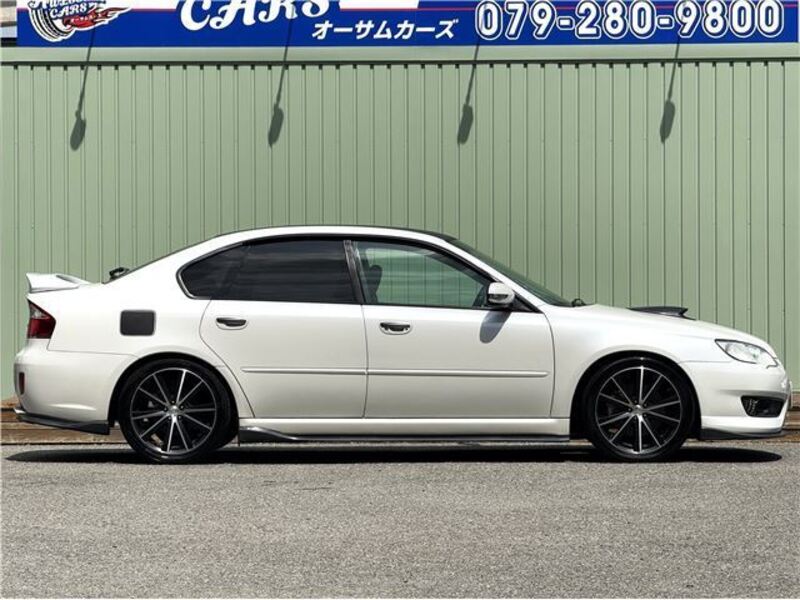LEGACY B4