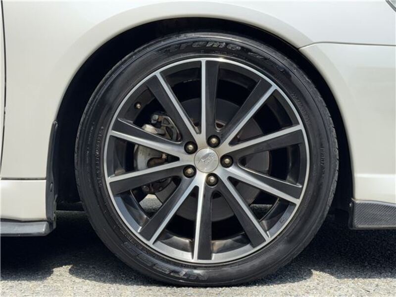 LEGACY B4