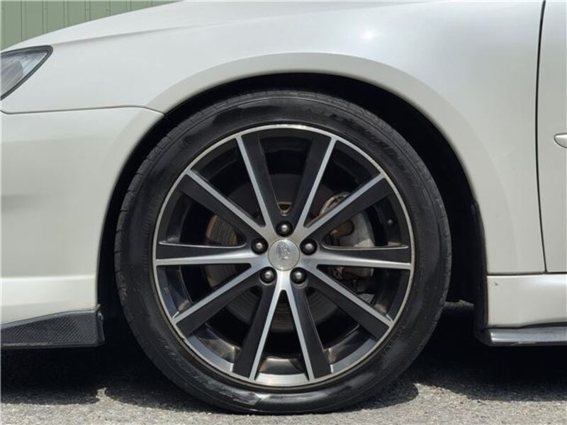 LEGACY B4