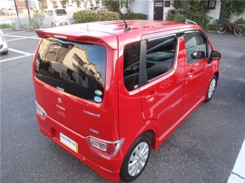 WAGON R