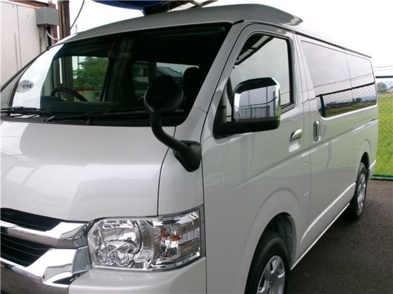 HIACE