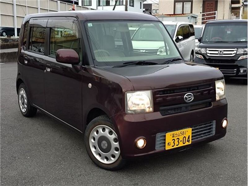 DAIHATSU MOVE CONTE
