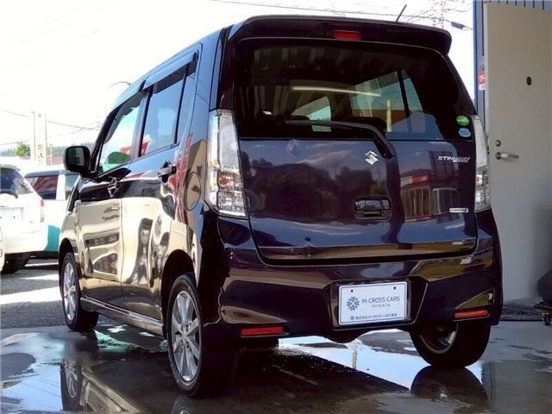 WAGON R