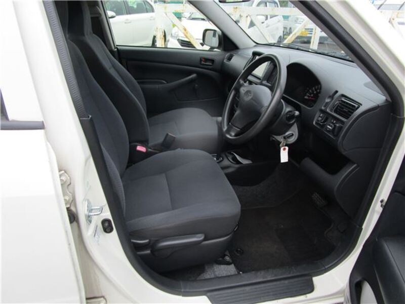 PROBOX VAN