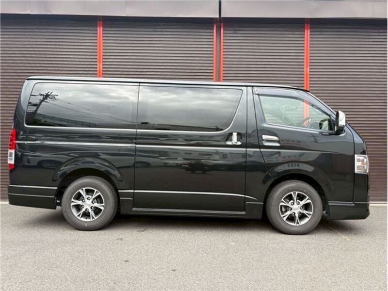 HIACE