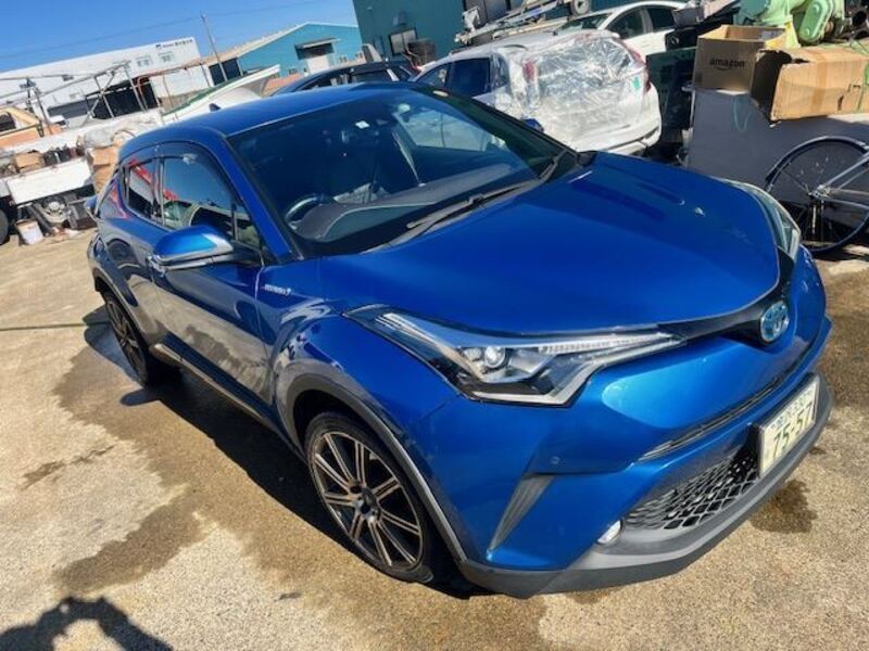 C-HR-0