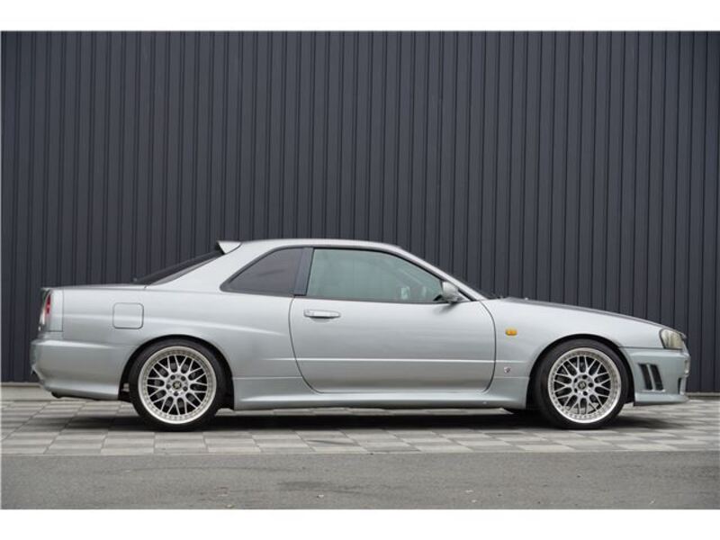 SKYLINE