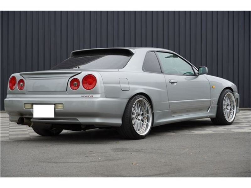 SKYLINE
