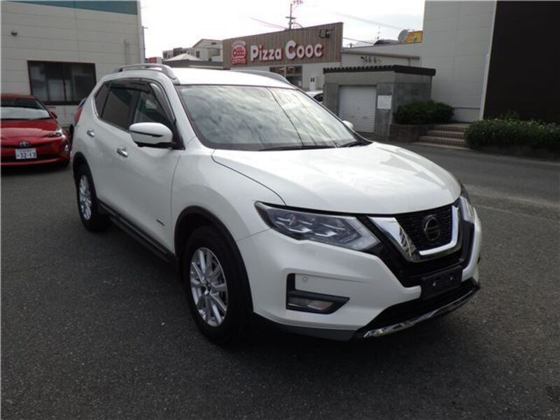 X-TRAIL