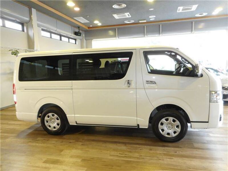 HIACE