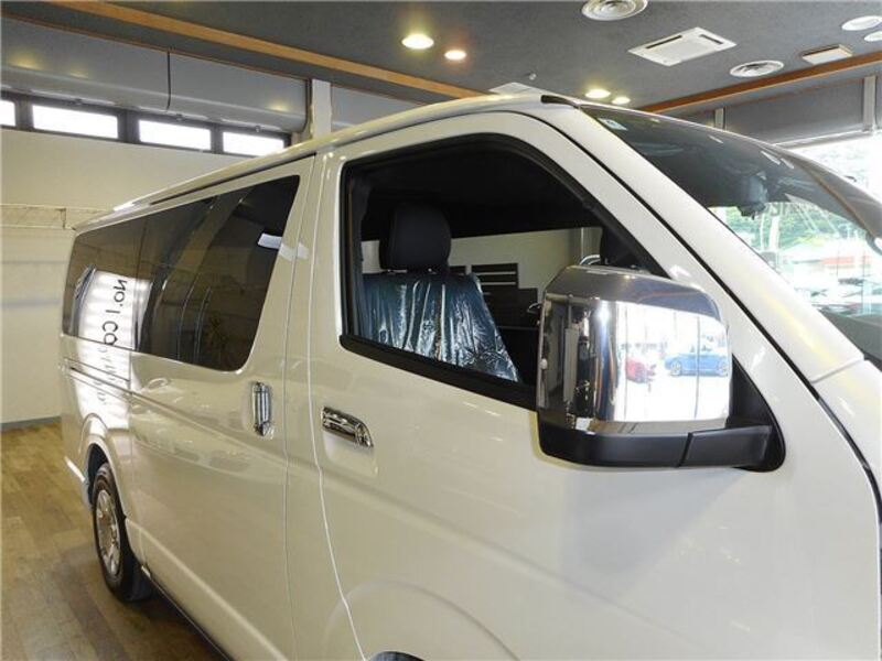 HIACE