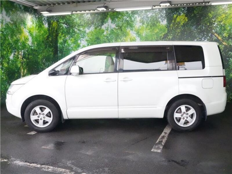 DELICA D5