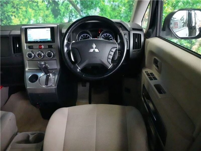 DELICA D5