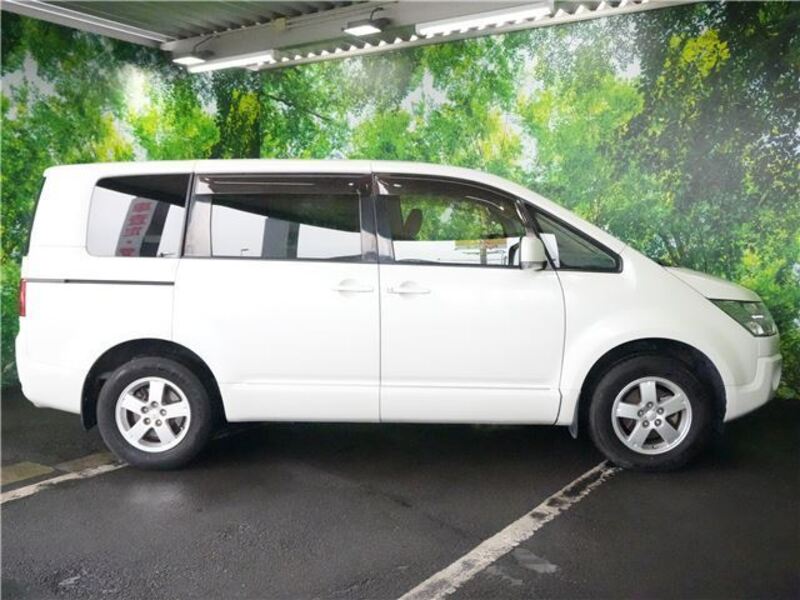 DELICA D5