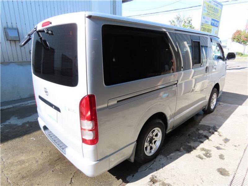 HIACE