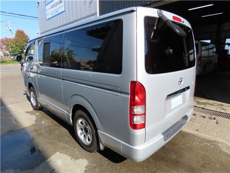 HIACE