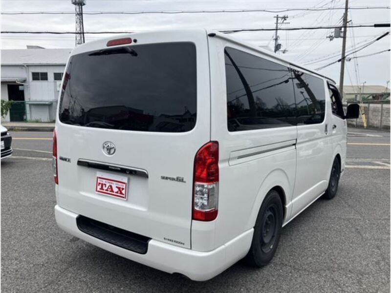 HIACE VAN