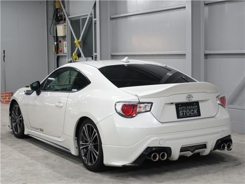 86