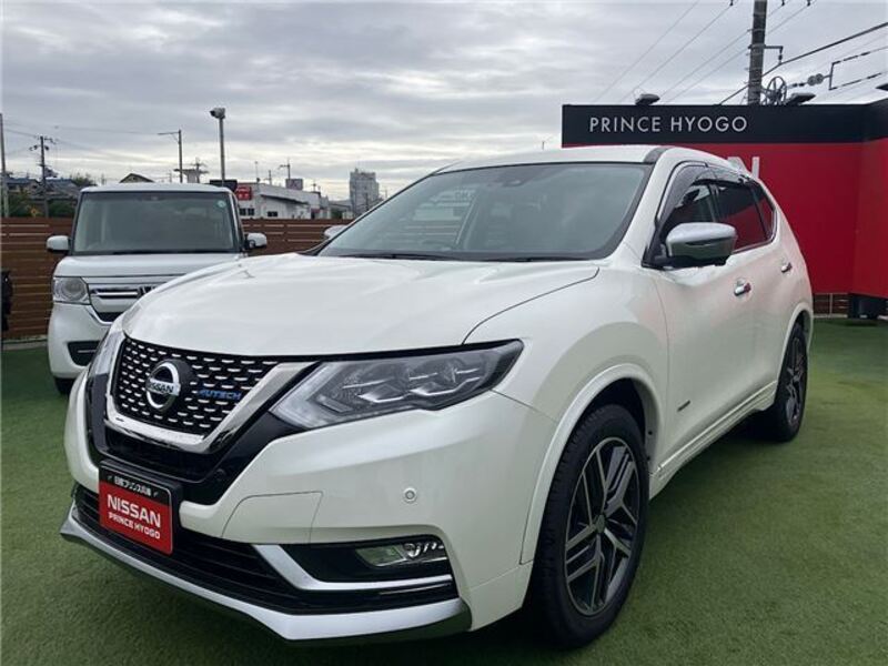 X-TRAIL