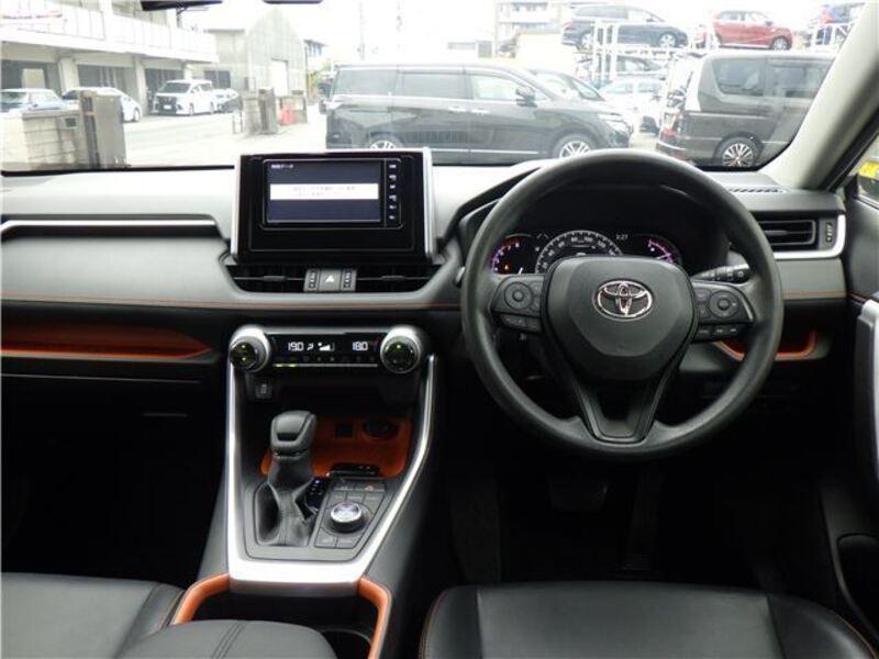 RAV4